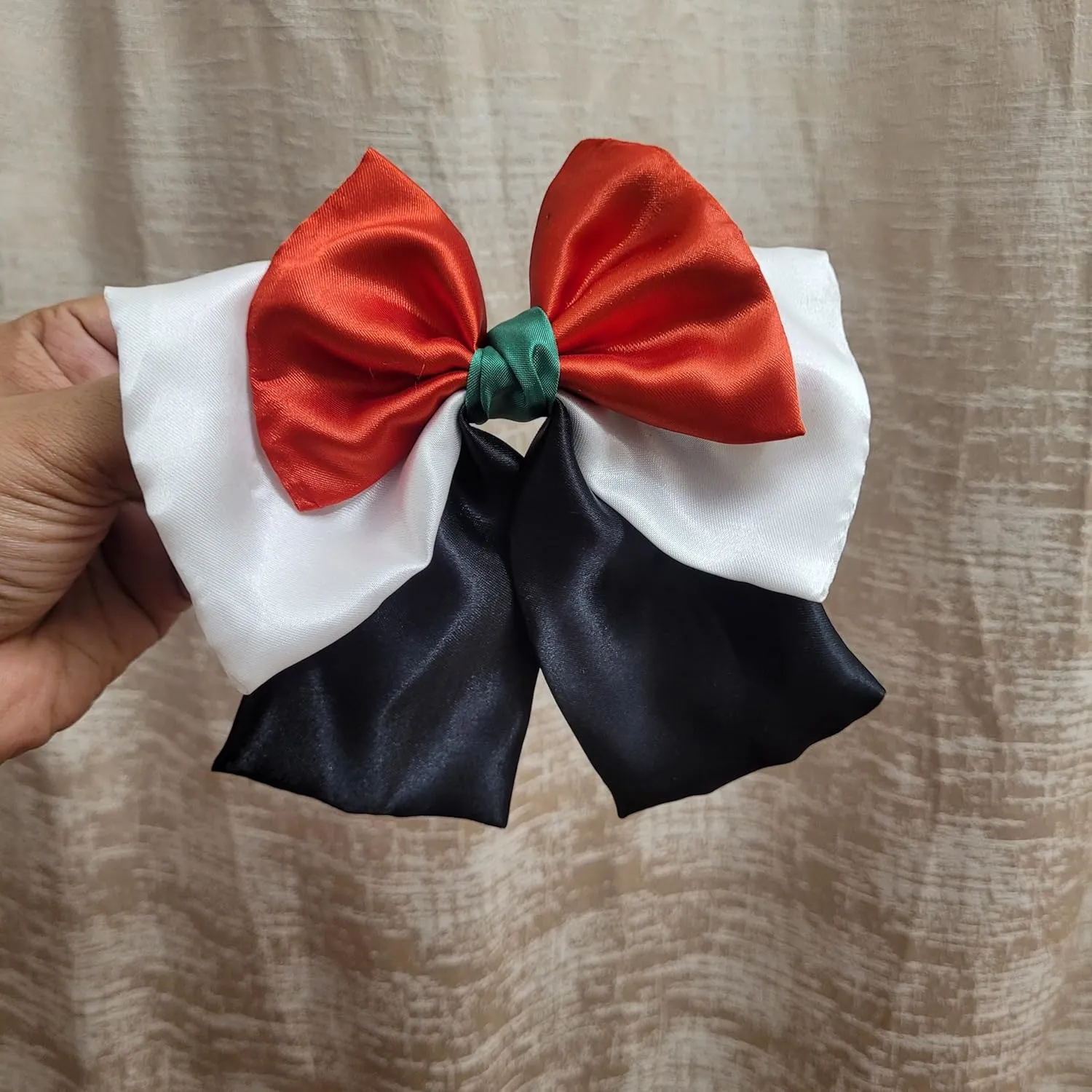 Daddy's Angel UAE National Day Hair Bow Accessory, Red and Green Bow Tie with White and Black Tails (Bow)