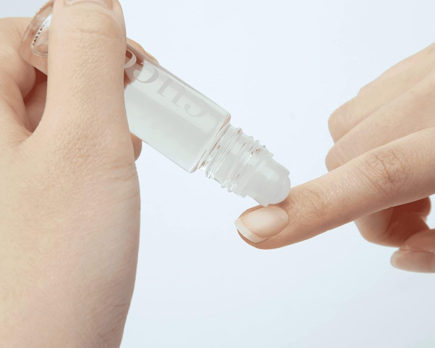 cuccio cuticle oil duo pack includes revitalizing w/dropper 2 piece set