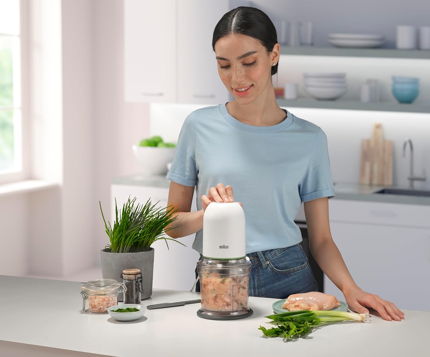 braun multipractic 3 chopper and mincer | 2 speed | 500 watts | 500ml bowl capacity | quad blade system for chopping | ice crushing | mincing | grinding | pureeing ch 3011 white