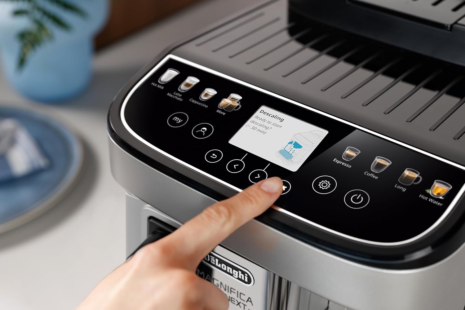 de'longhi ecodecalk descaler 100ml: eco friendly limescale remover with natural lactic acid for coffee maker, dishwasher, washing machine, kettle, extends machine life & preserve coffee flavor dlsc101