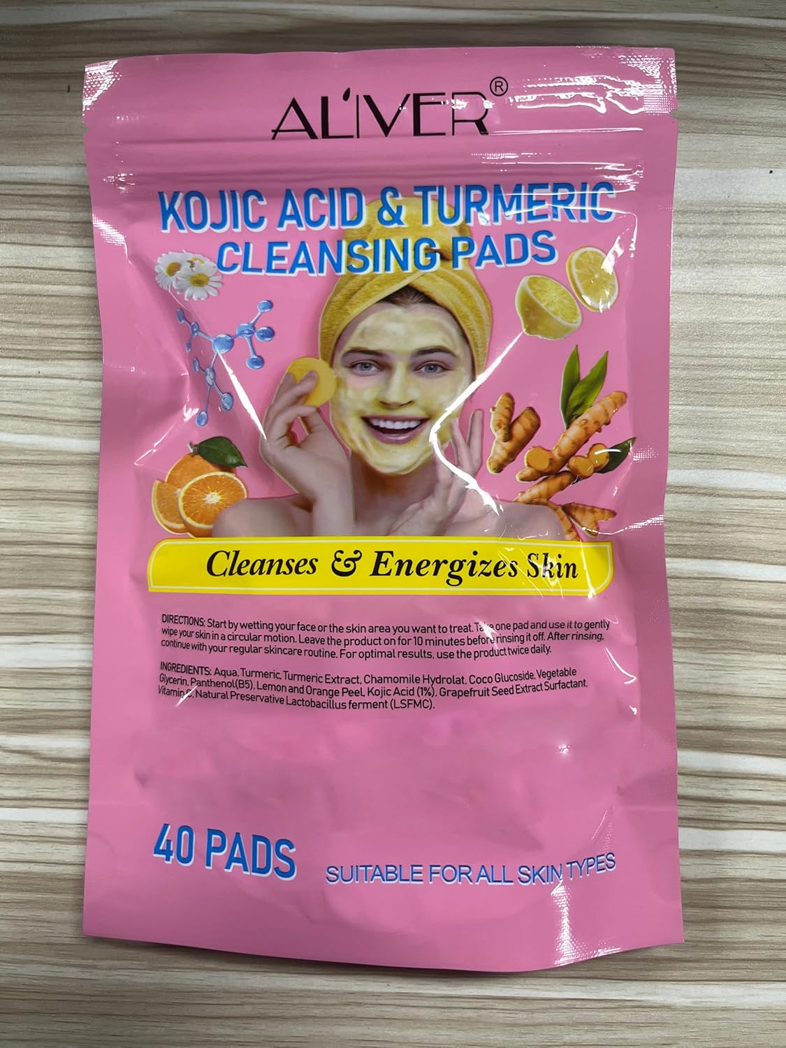 brigtens & energizes skin turmeric cleansing pads, kojic acid & turmeric cleansing pads, turmeric pads infused cotton exfoliating pads, turmeric kojic pads for face, helps balance skin oil (40)