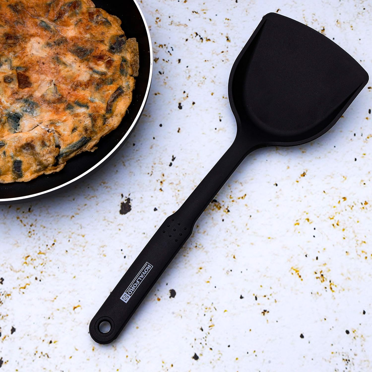 royalford nylon spatula – ultra stylish heat resistant turner/fish slice with long handle – ideal flipper spatula for flipping lifting serving eggs omelette pancakes fish burgers | 1 year warranty