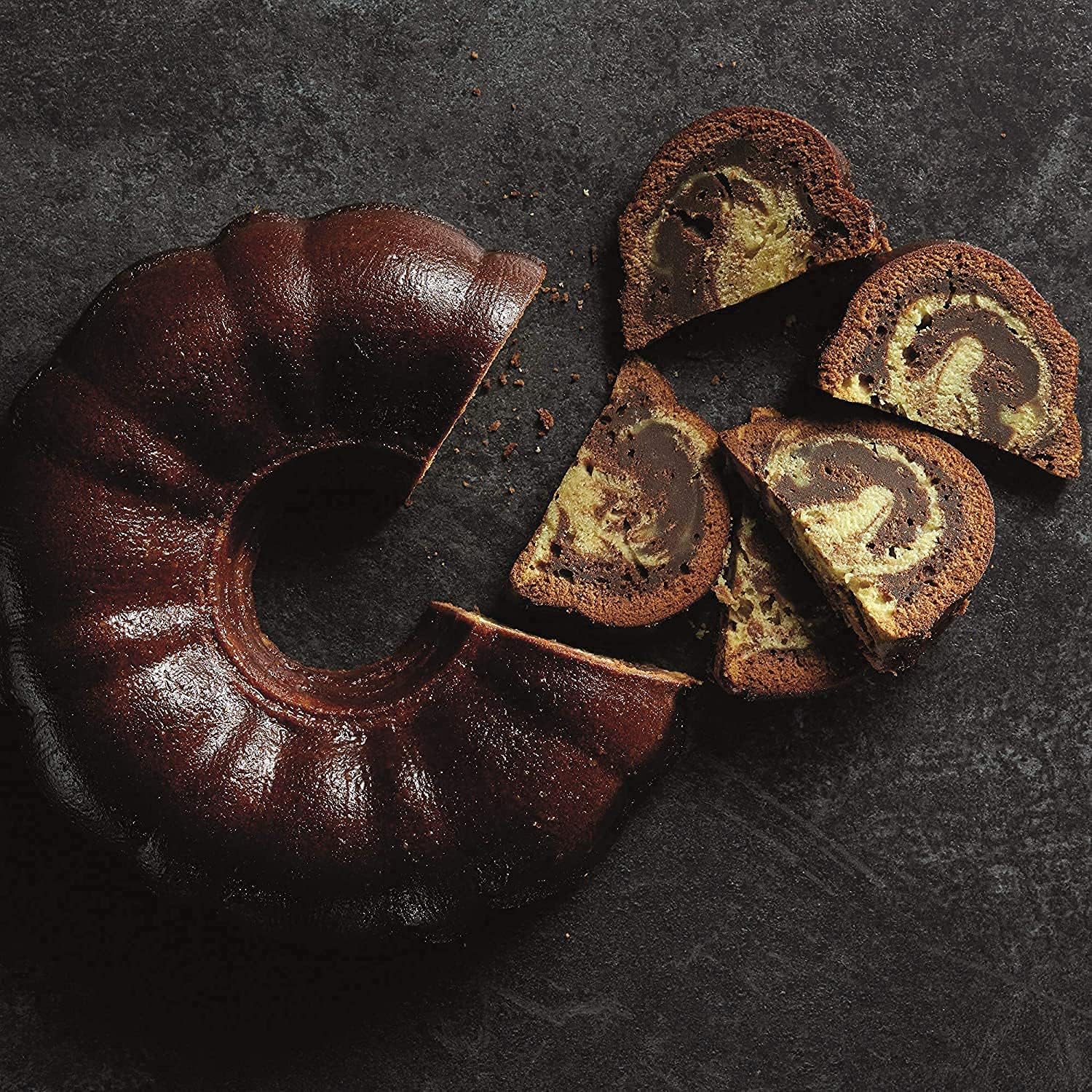 alissa 10 inch bundt fluted non stick cake pan round mold leakproof bakeware oven (black)