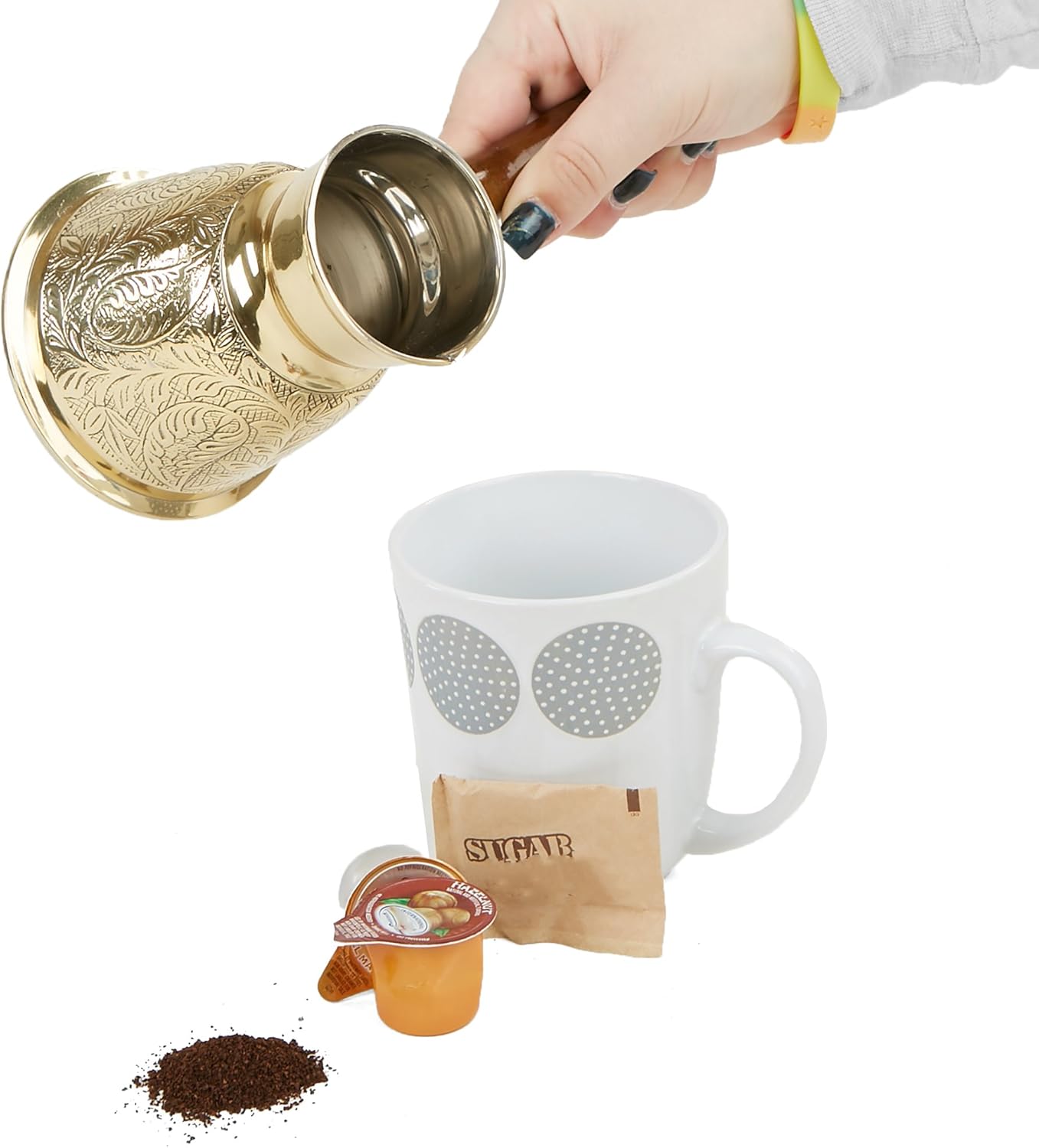 mind reader turkish style brass coffee pot with wooden handle, gold