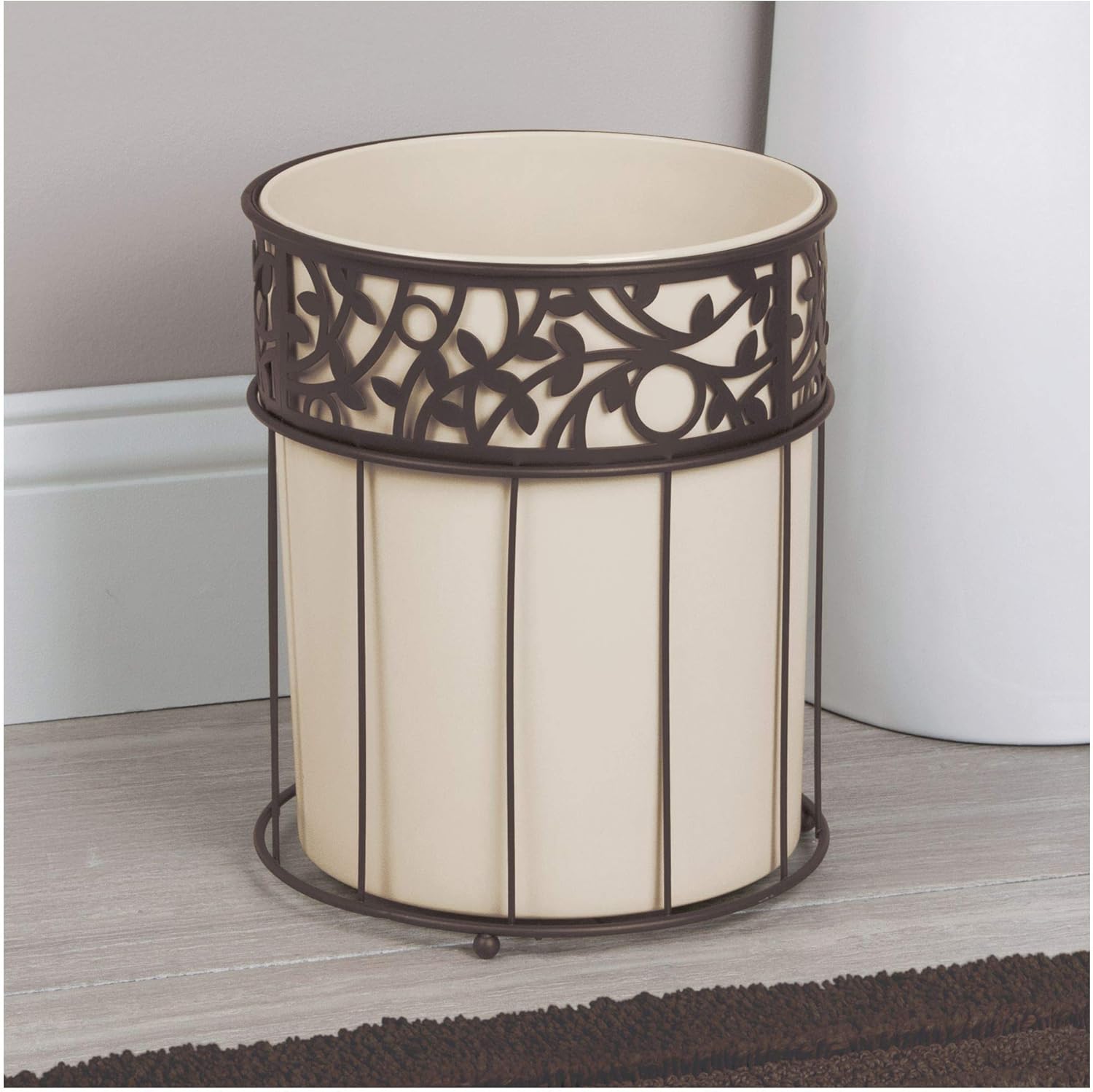 idesign vine metal and plastic wastebasket trash can garbage can for bathroom, bedroom, home office, kitchen, patio, dorm, college, vanilla tan and bronze