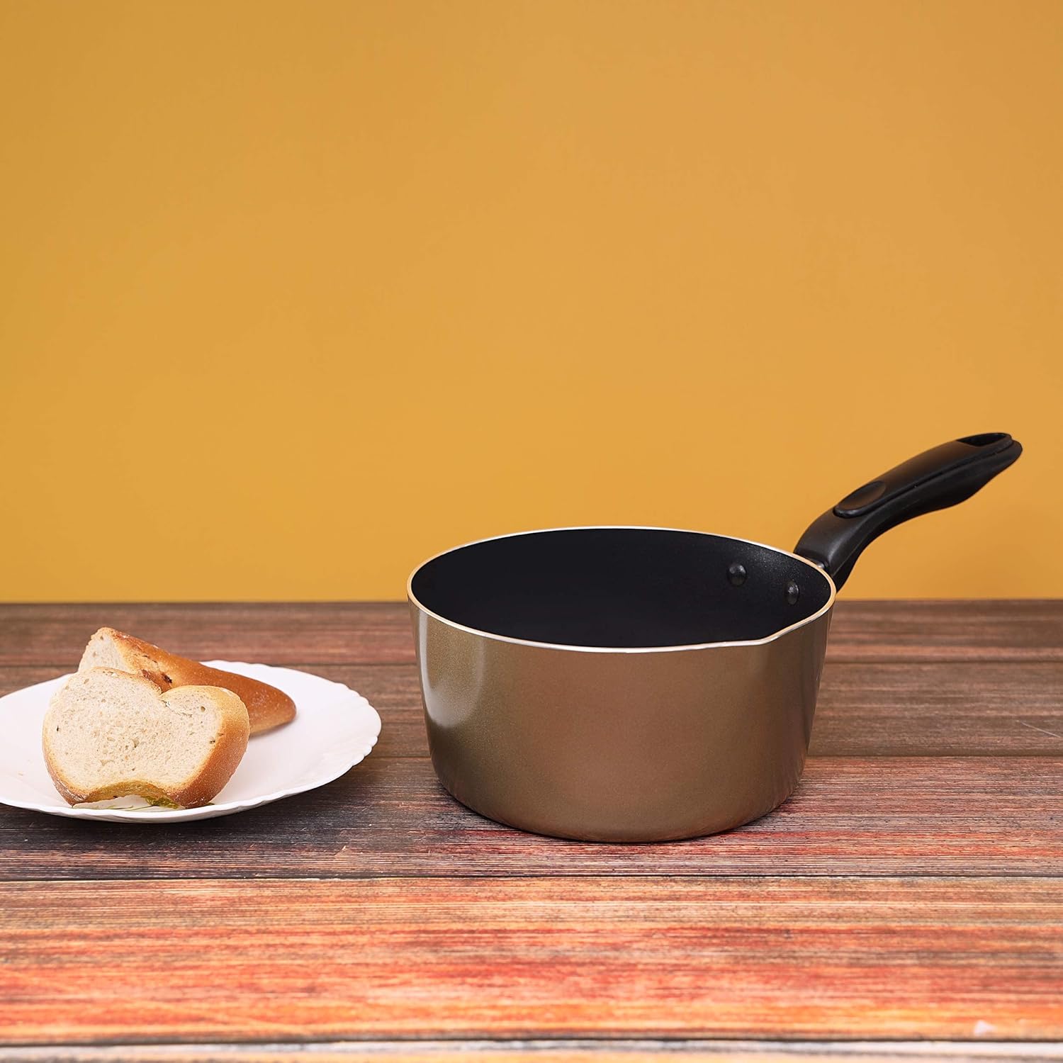 royalford non stick milk pan – 14cm/1 litre saucepan – pouring spout with ergonomic handle tea pan saucepan milk pot – ideal as coffee pot, tea pot, milk pot & a small saucepan