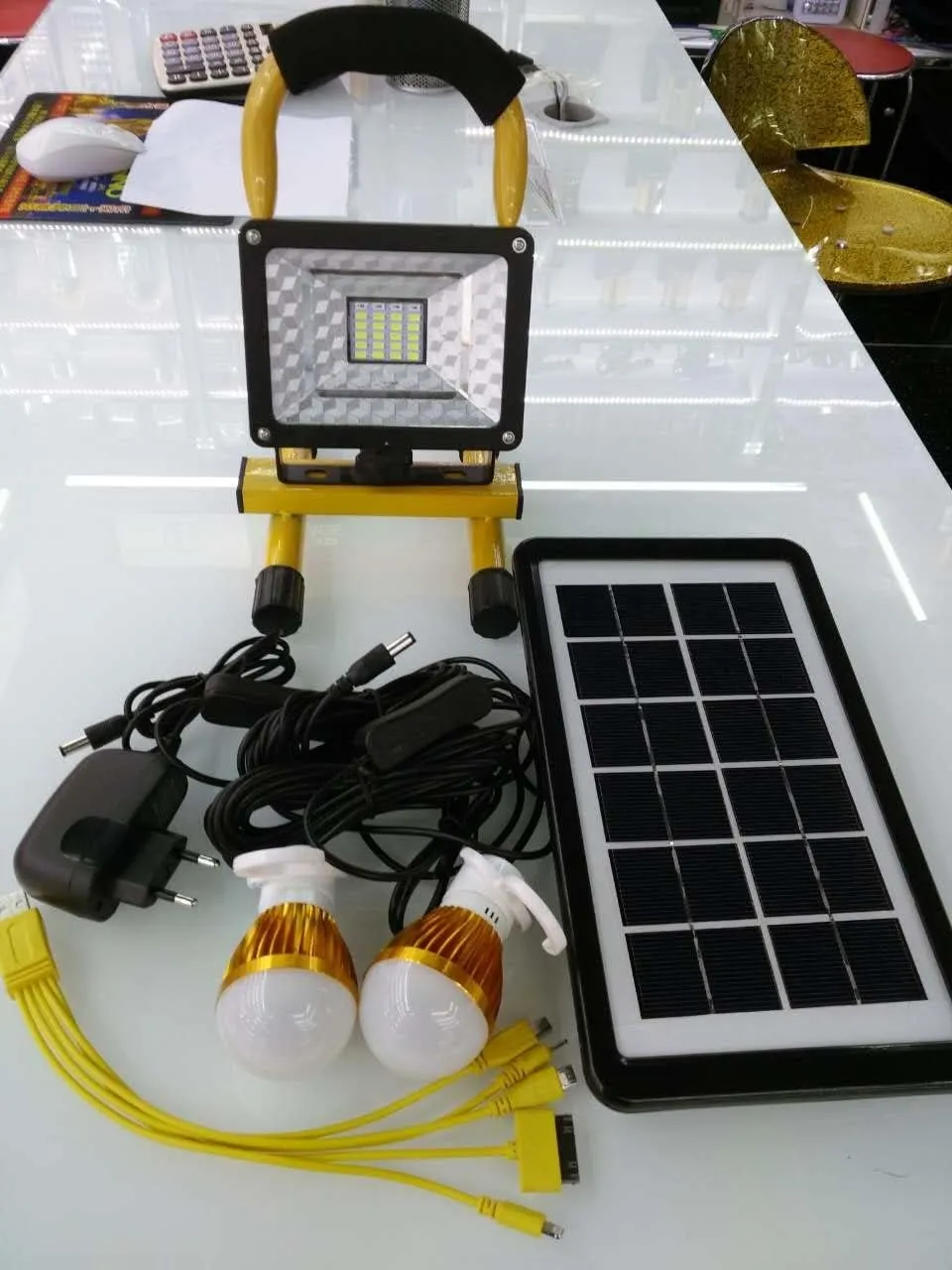 CRONY AT-8890 Solar High-Power Lamp Solar Lighting System