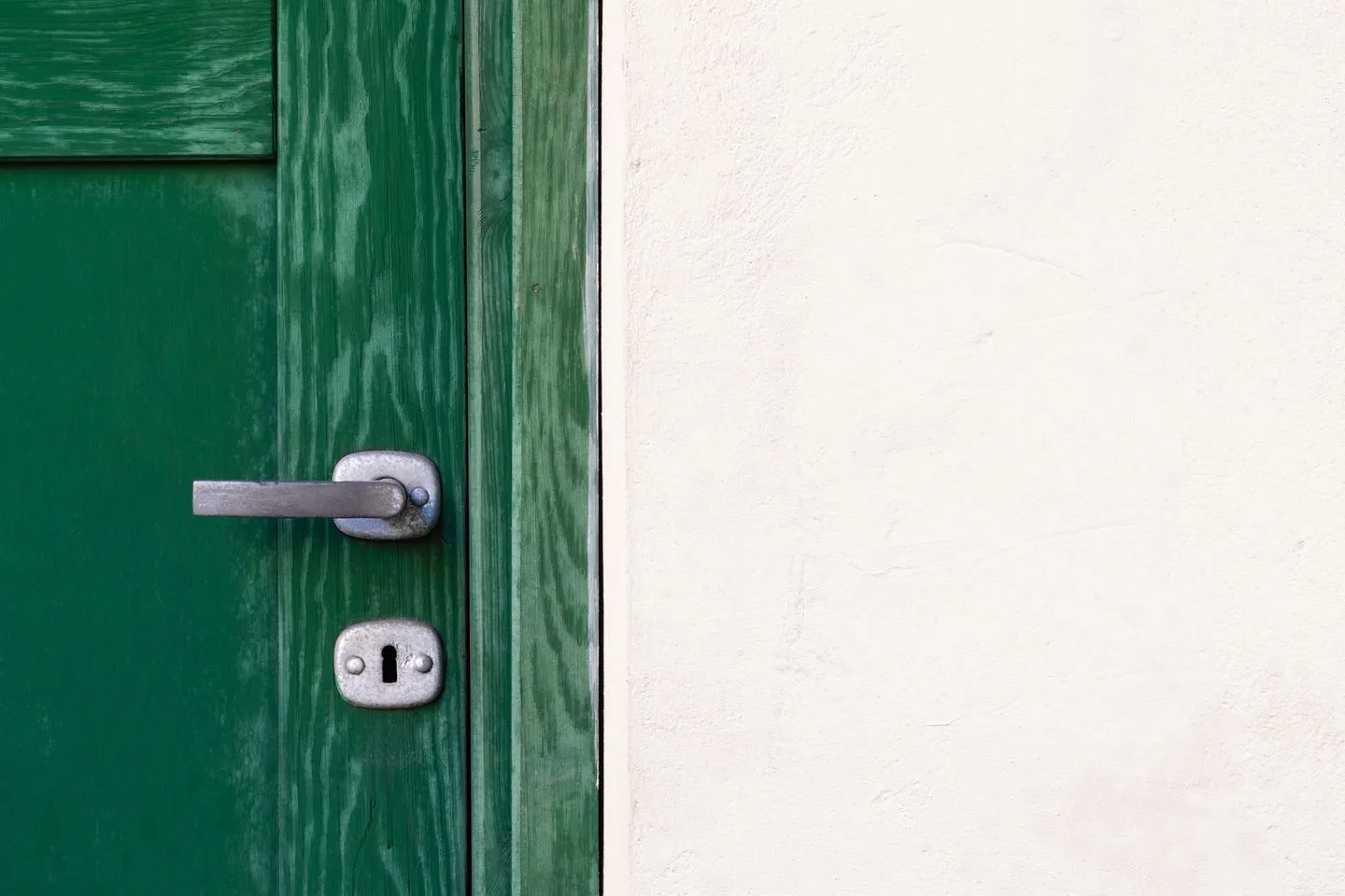 doortech hardware trading fze dragon mart dubai