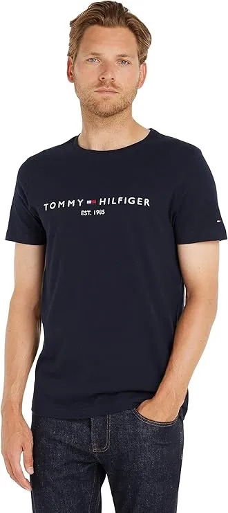 Tommy Hilfiger men’s Core Collection T-shirt featuring the classic flag logo and soft cotton fabric – casual fit for stylish everyday wear.