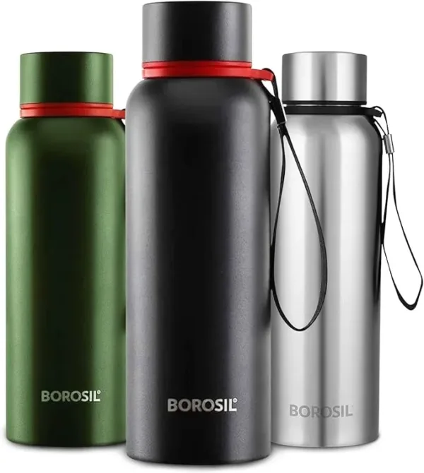 Black 850ml vacuum insulated water bottle with copper-coated interior and leak-proof design.