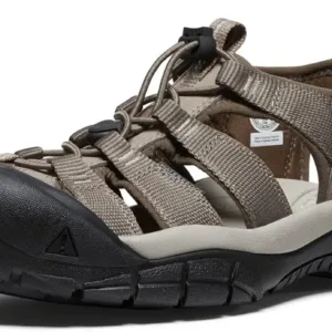KEEN Newport rugged men’s hiking and water sandals in Dubai – durable, lightweight, and comfortable shoes designed for trekking, water sports, and outdoor adventures.