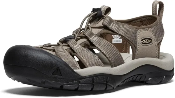 KEEN Newport rugged men’s hiking and water sandals in Dubai – durable, lightweight, and comfortable shoes designed for trekking, water sports, and outdoor adventures.