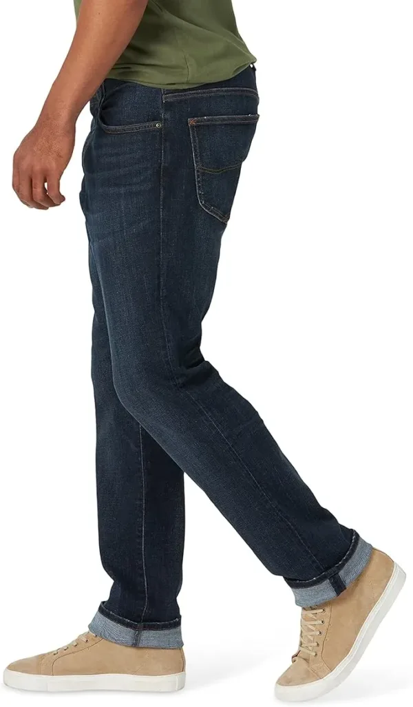 lee men’s extreme motion jeans | straight tapered denim for comfort & flexibility