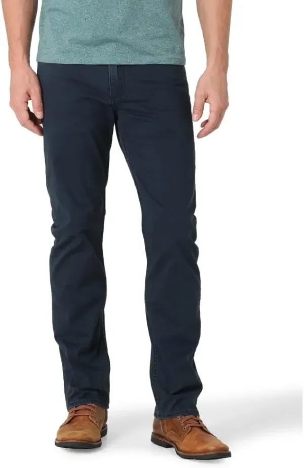 Wrangler men’s Authentics slim straight jeans, comfortable denim perfect for casual and everyday wear, providing style, flexibility, and all-day comfort.