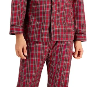Hanes men’s woven pajama set – soft plain-weave cotton sleepwear designed for breathable comfort, perfect nightwear for relaxing, lounging, and bedtime.