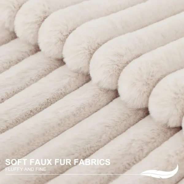 faux fur pillow covers 2