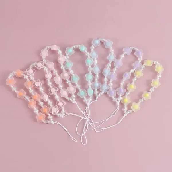 flower beaded phone charm 2