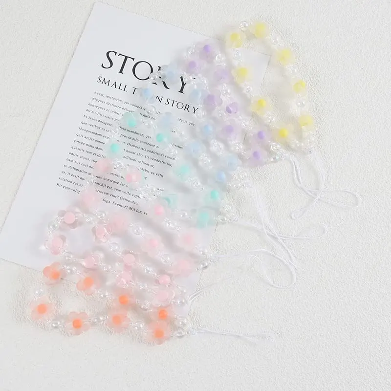 flower beaded phone charm 4