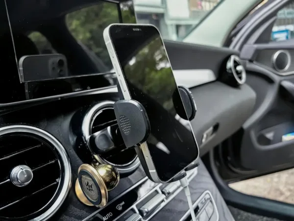 ford mustang phone mount 2