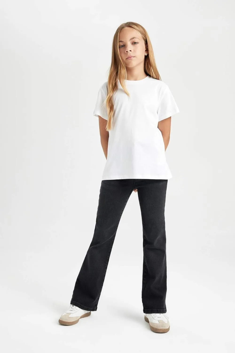 girl crew neck tee 2