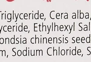 sebamed lip defense cherry 6