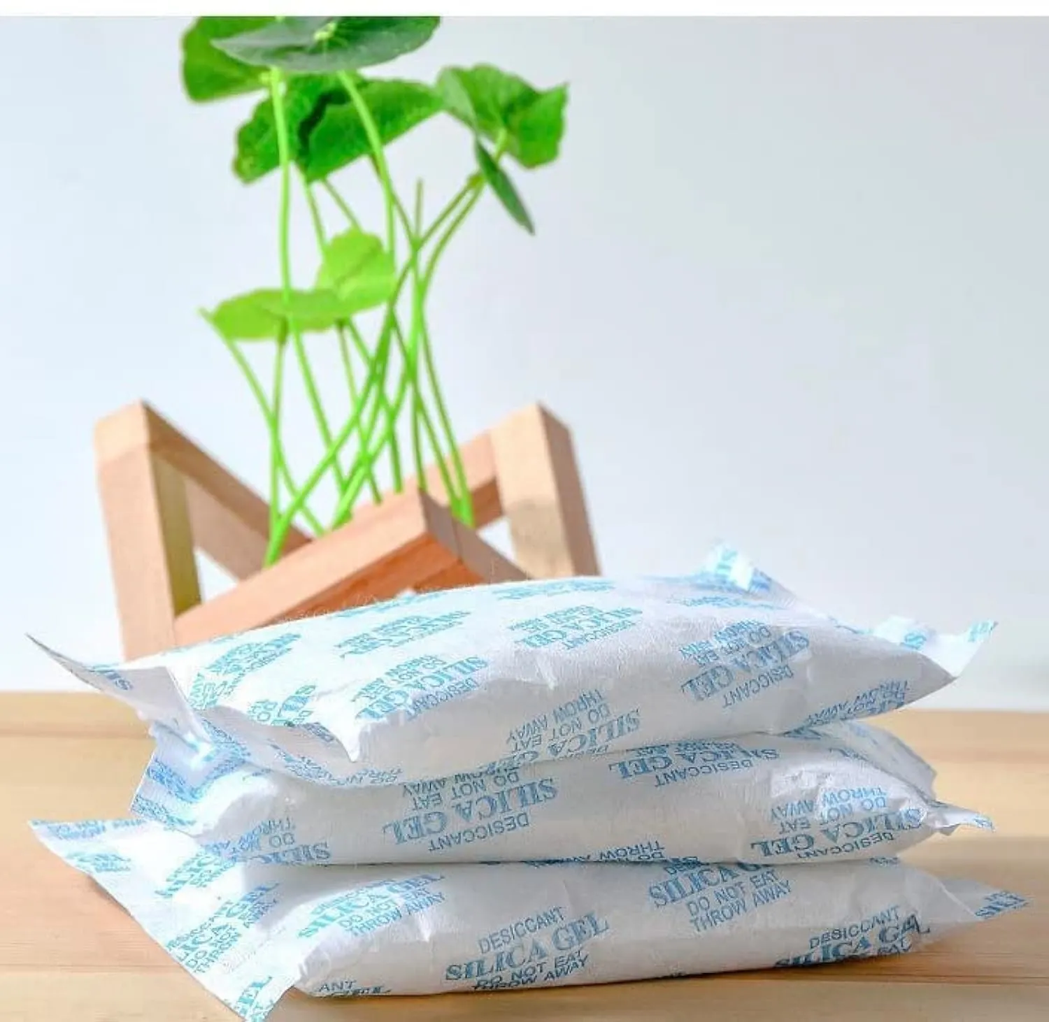 silica gel desiccant packets 1