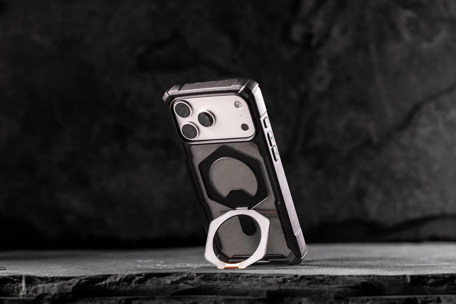 uag iphone magsafe case 3