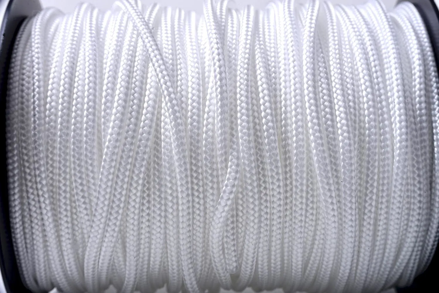 white blind cord 4