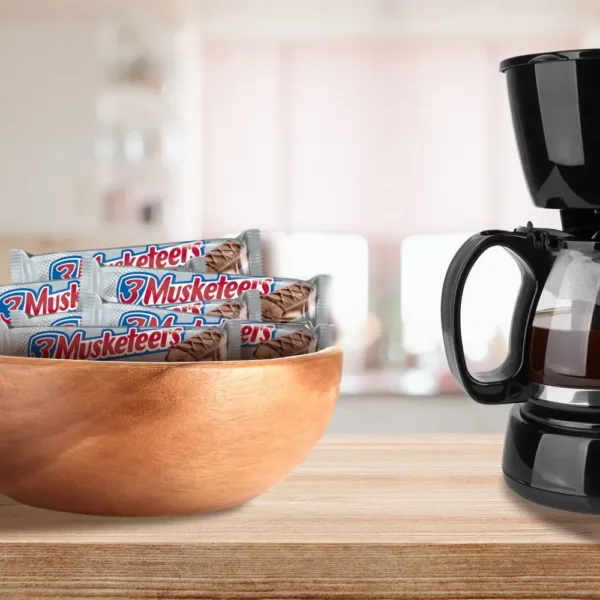 3 musketeers candy bar 4