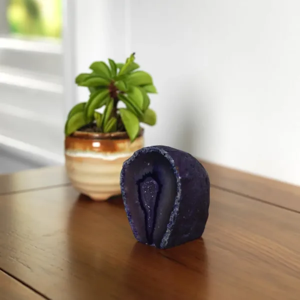 agate geode purple 3