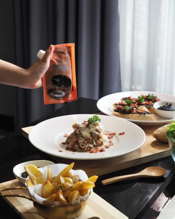 black garlic puree 5