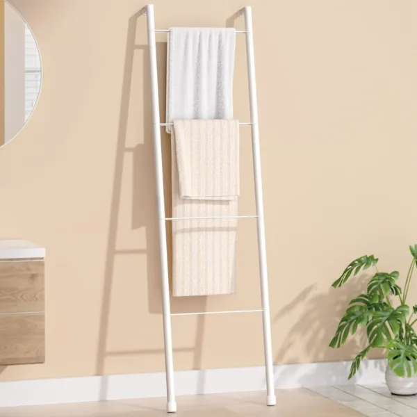 blanket ladder white 1