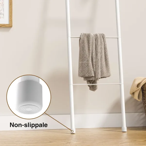 blanket ladder white 2