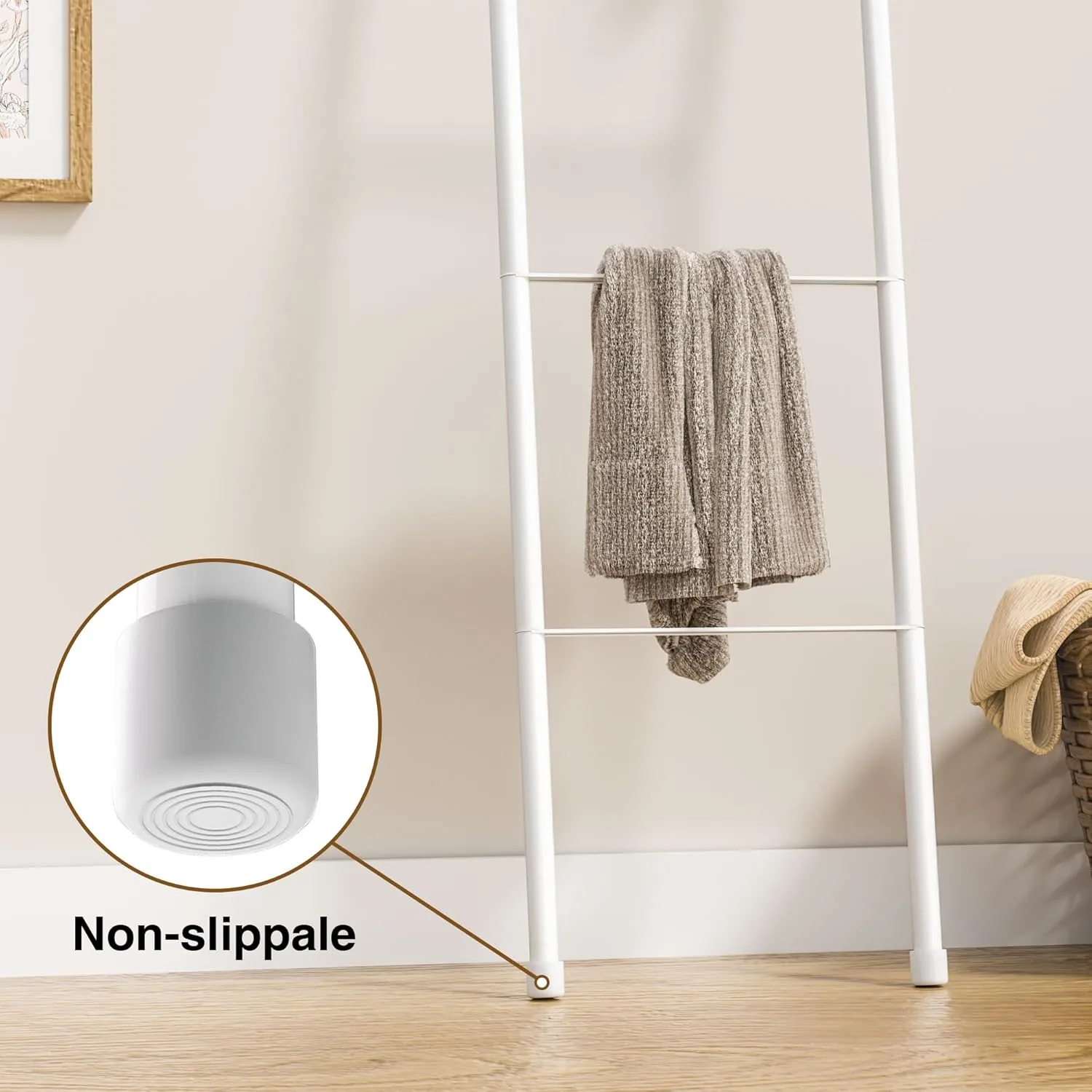 blanket ladder white 2