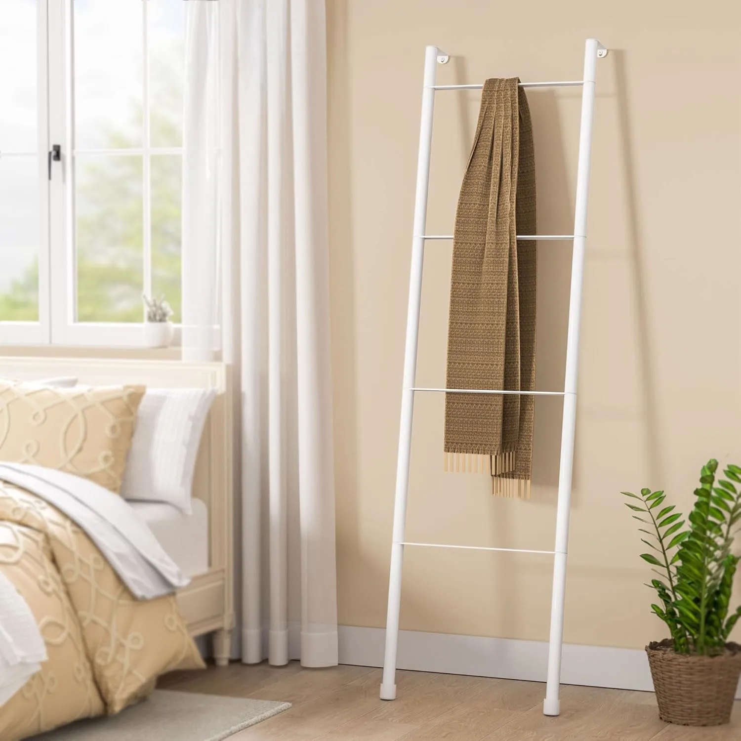 blanket ladder white 5