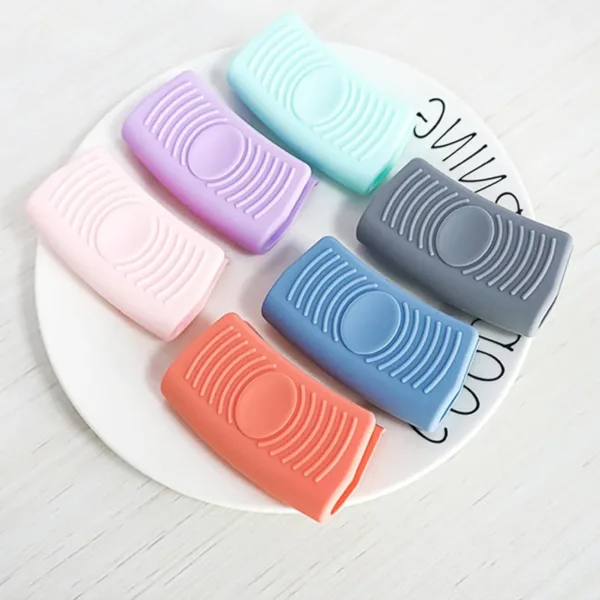 cast iron handle cover 4