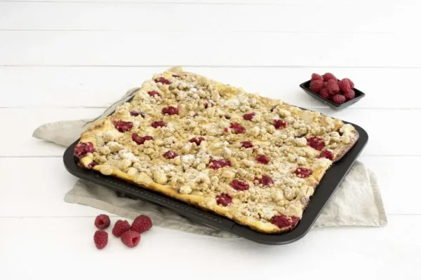 extendable baking tray 3