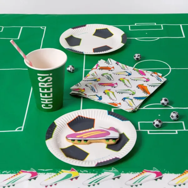 football party plates 3