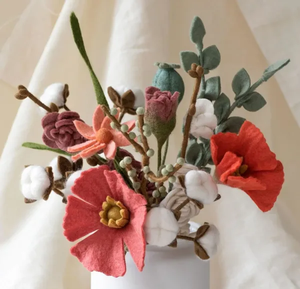 gry sif felt flower 3