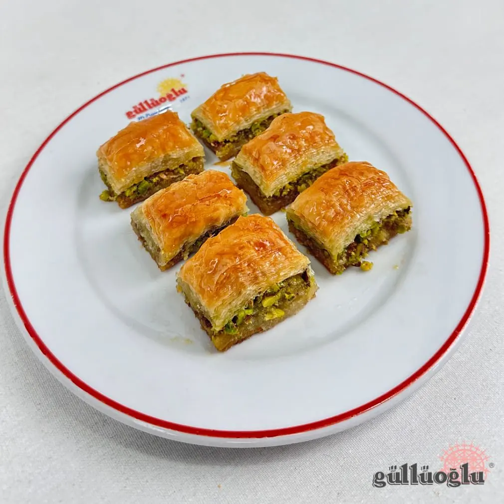 gulluoglu pistachio baklava 3