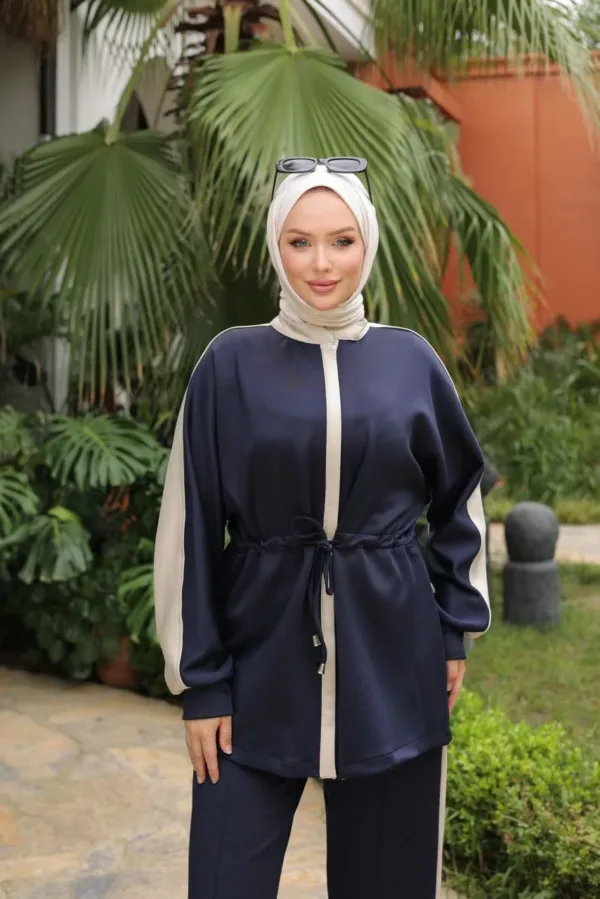 hijab tracksuit activewear 2