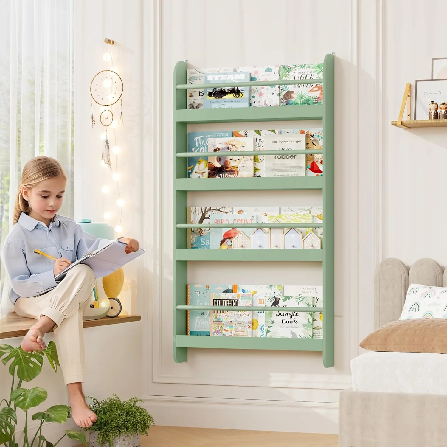 kids bookshelf wall 1