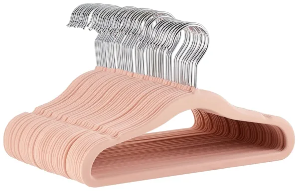 kids velvet hangers 1