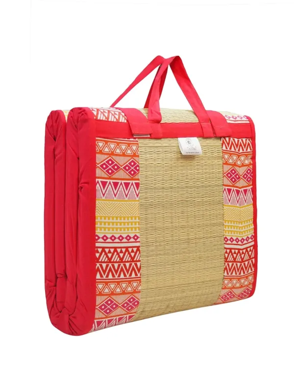 kora grass mat cushion 1