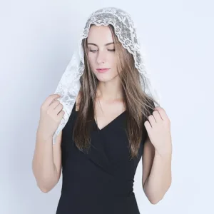 lace mantilla veil 5