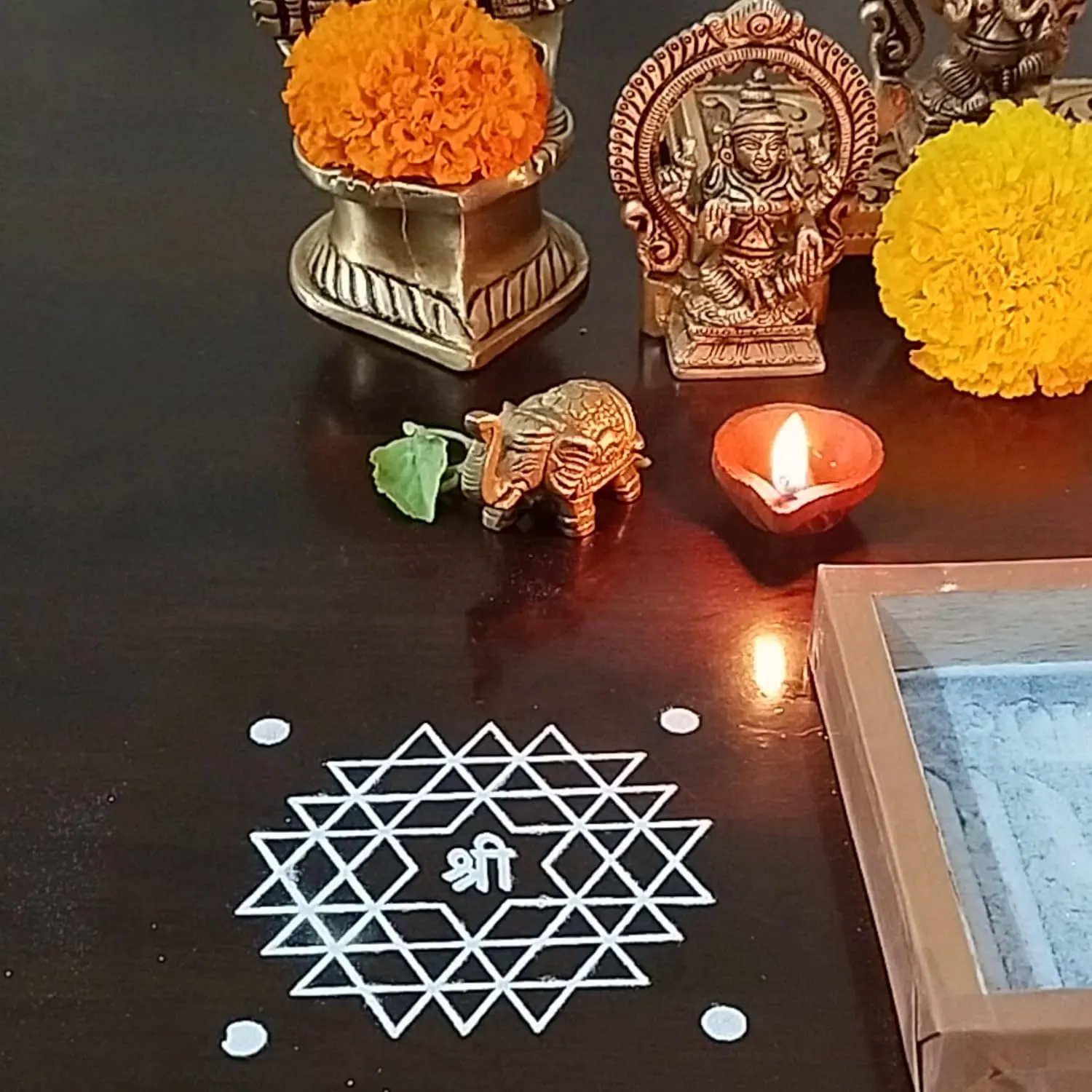 lakshmi kolam rangoli stencil 2