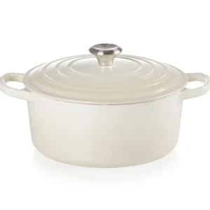 le creuset casserole dish 1