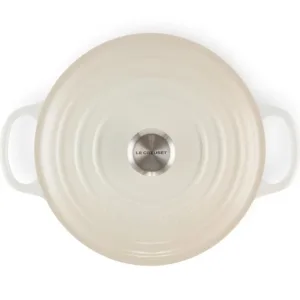 le creuset casserole dish 2