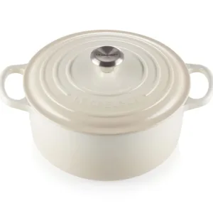 le creuset casserole dish 2