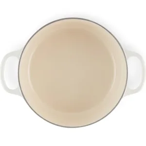 le creuset casserole dish 3